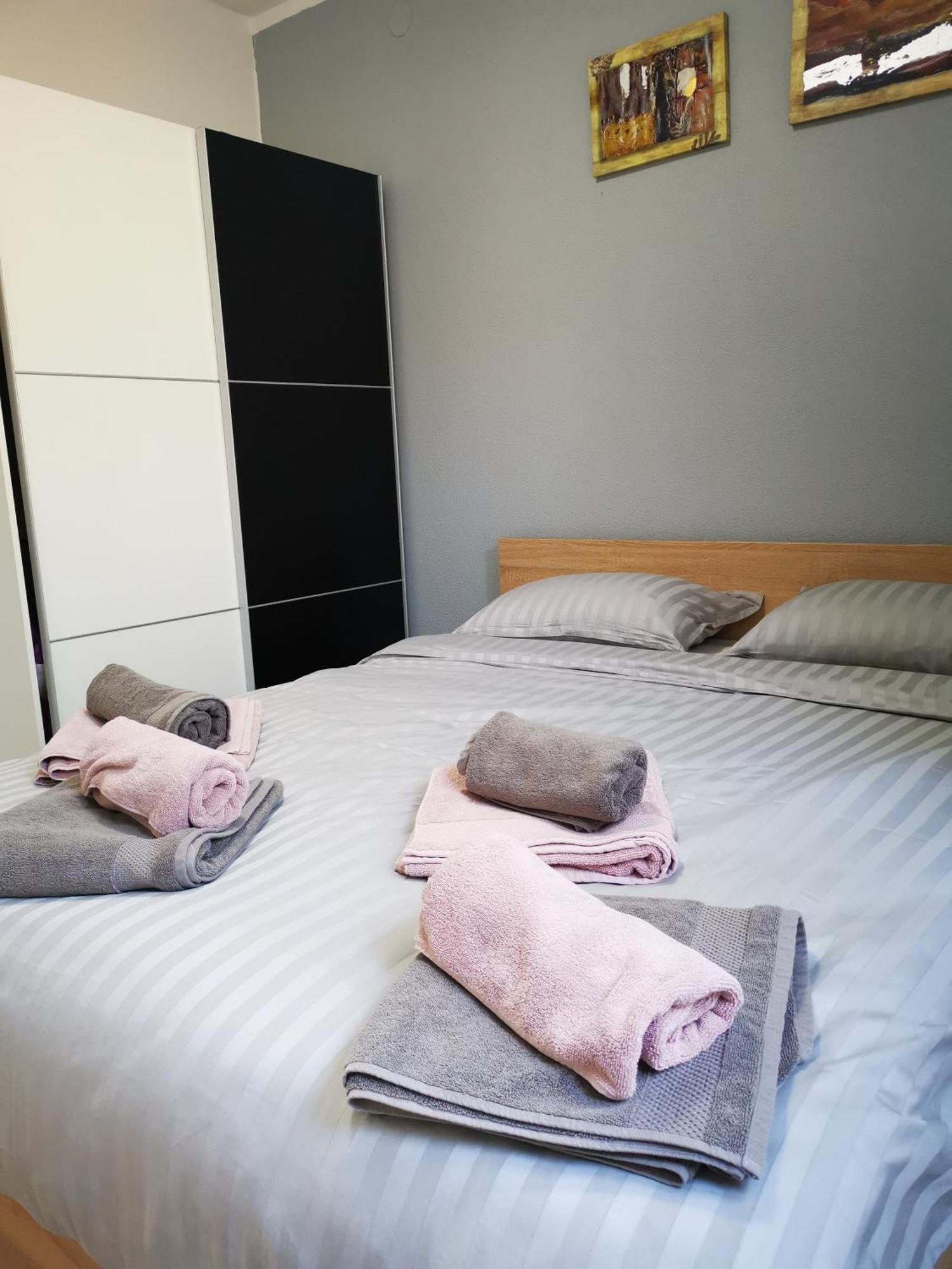 Apartments Busic Biograd Na Moru Exterior photo